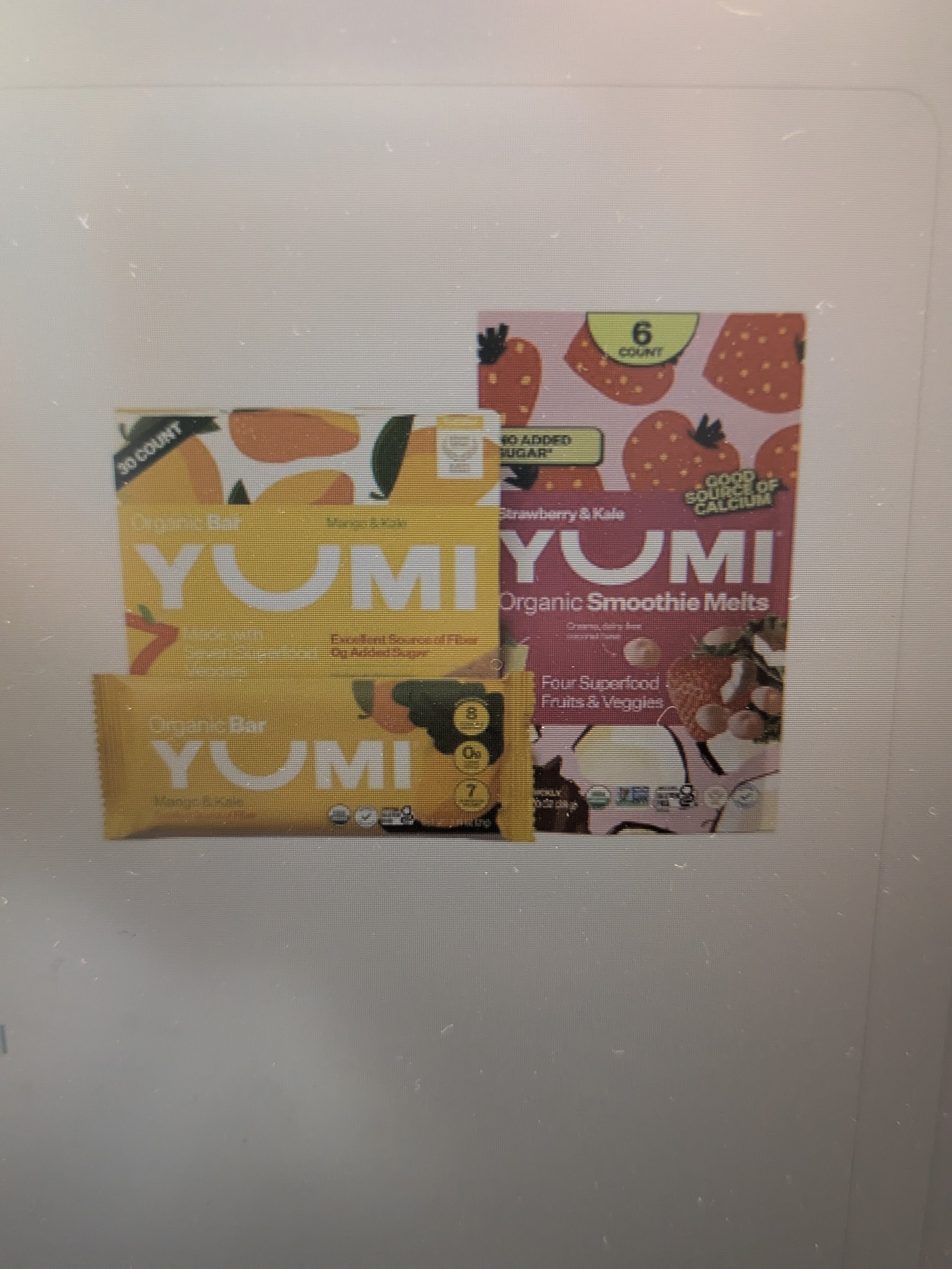 Yumi Organic Toddler Snacks Bars Mango & Kale & Yumi Smoothie Melts - Strawberry & Kale